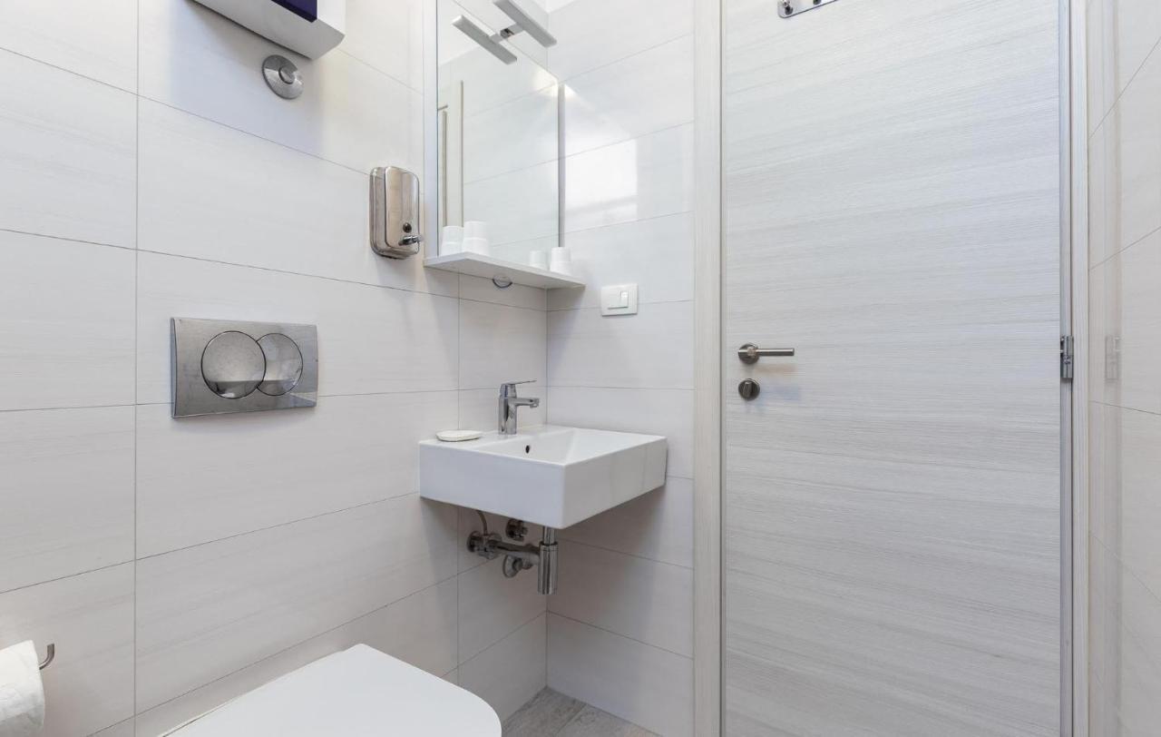 Mirko Apartment Porec Exterior photo